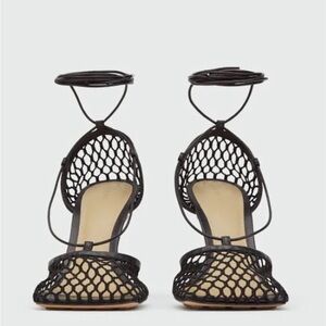 Bottega Veneta Women Stretch Black Mesh And Leather Pumps Heels Pumps
